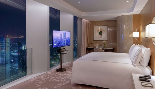 King Conrad Suite