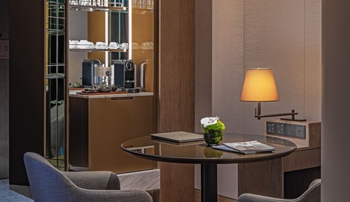 King Deluxe Suite