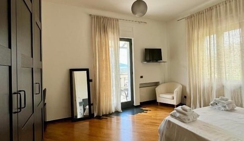 Deluxe Double Room (Vesuvio)