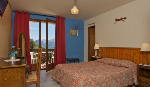 Superior Double Room, Non Smoking, Mountain View