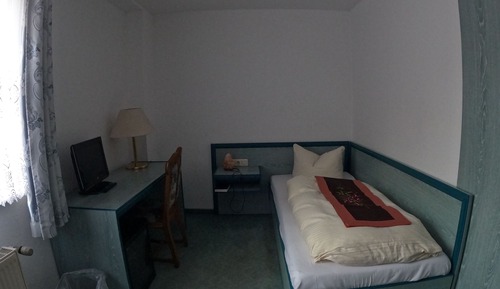 Economy Single Room