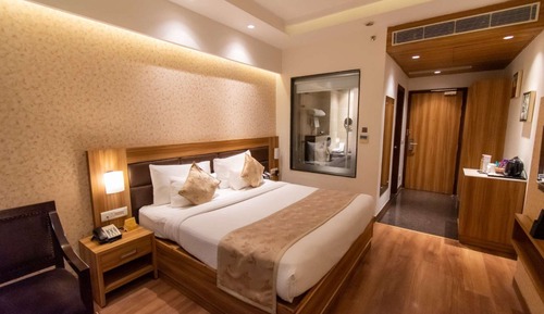 Deluxe Room, 1 Double Bed, Accessible