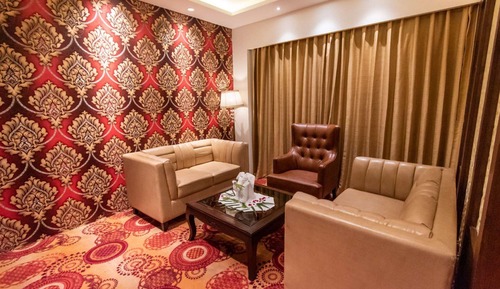 Luxury Suite, 1 King Bed, City View