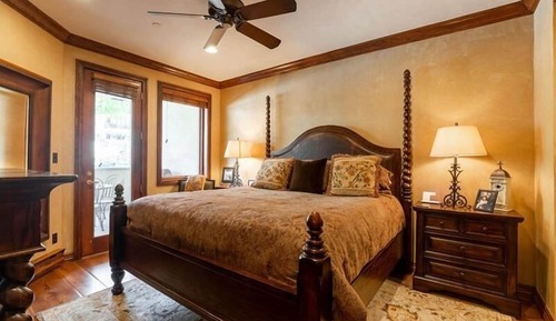 Condo, 2 Bedrooms