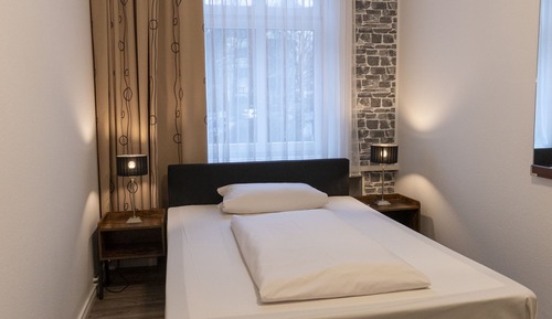 Standard Single Room