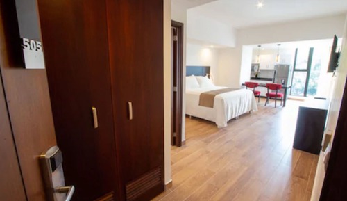 Premium Room, 1 King Bed, Non Smoking
