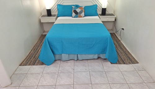 Studio Apartment (1 Bedroom)
