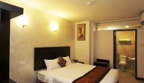 Standard Double Room, No Windows
