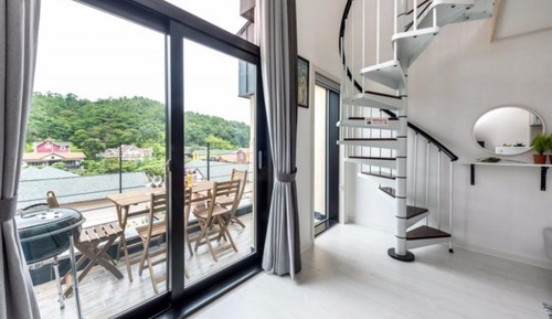 Room (Sage (Duplex))