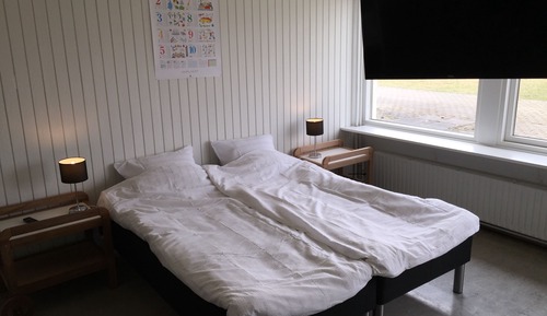 Big Studio Apartment with Private Bathroom & Kitchen