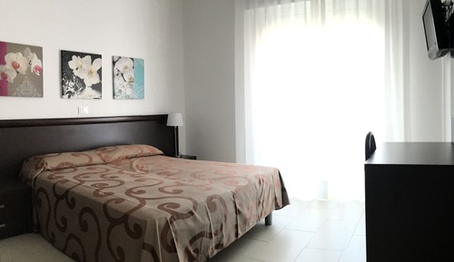 Apartment, 2 Bedrooms, Terrace, City View