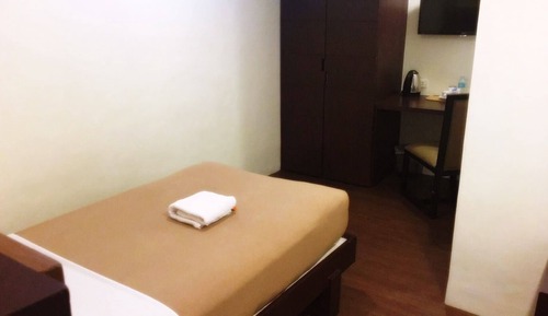 Deluxe Single Room