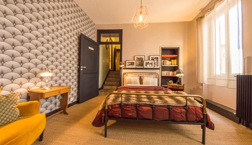 Superior Suite, 1 Double Bed, Private Bathroom, Courtyard View