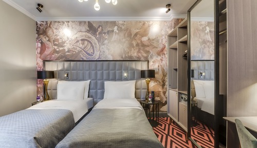 Standard Twin Room