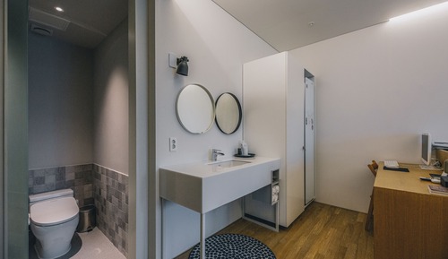 Suite Double, Park View (No Breakfast on Mondays)