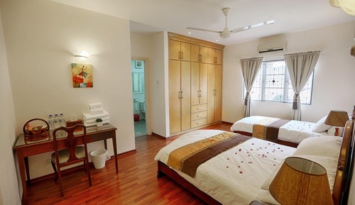 Room (Mangosteen)