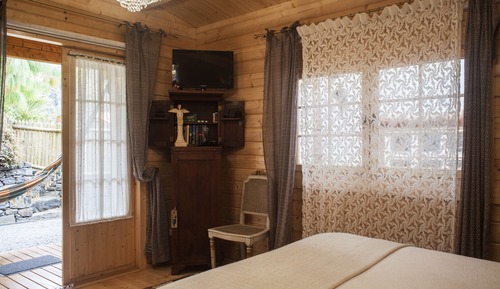 Honeymoon Cabin, Terrace, Ground Floor