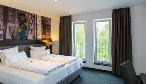 Comfort Twin Room