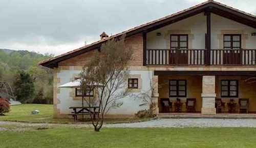 Family Cottage, Private Bathroom, Garden View (Agua)