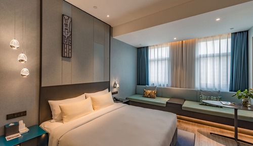 Yiting Business Queen Room