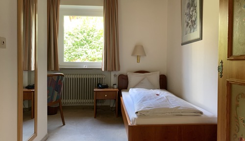 Basic Single Room