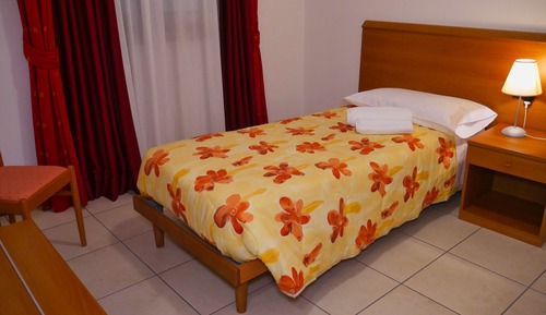 Basic Single Room, 1 Twin Bed