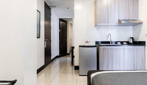 Deluxe Family Studio