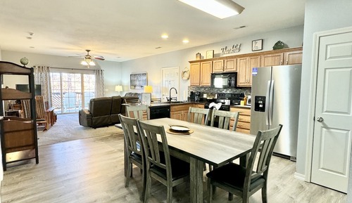 Condo, 4 Bedrooms