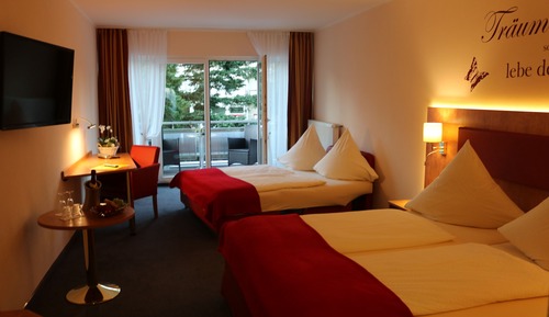 Comfort Quadruple Room, Balcony