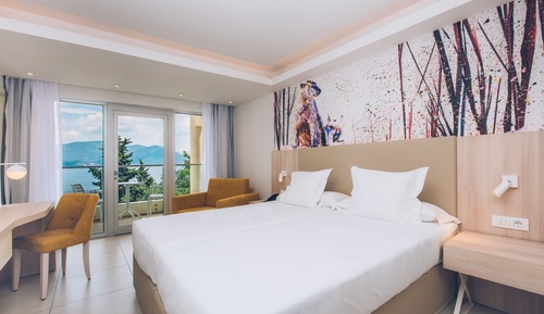 Double Room, Partial Sea View