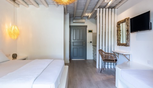 Deluxe Studio, 1 Bedroom, Kitchenette, Sea Facing
