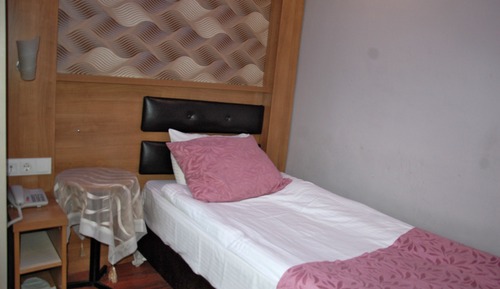 Classic Single Room