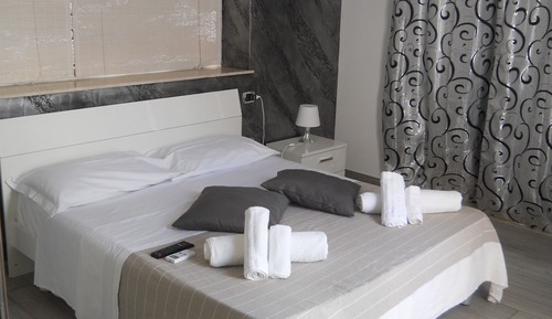 Deluxe Room, Balcony