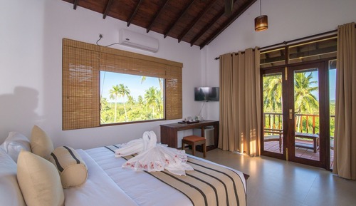 Deluxe Double or Twin Room, Balcony, Lagoon View