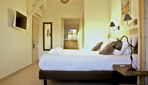 Double or Twin Room, Ensuite (Taussat)