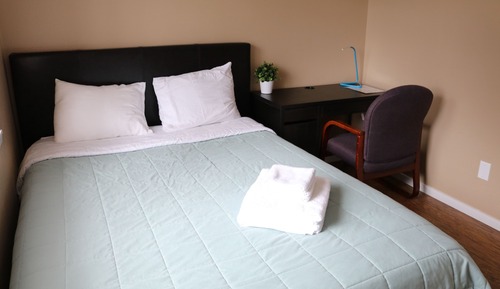 Classic Double Room, 1 Queen Bed, Shared Bathroom, Ground Floor