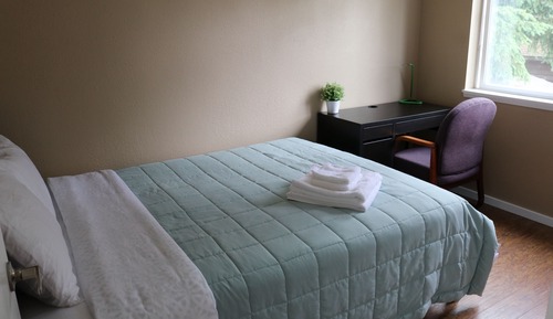 Executive Double Room, 1 Queen Bed, Ensuite, Ground Floor (bathroom outside of room)