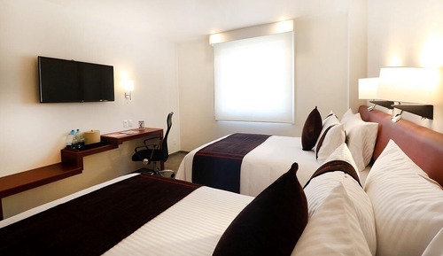 Standard Room, 2 Double Beds