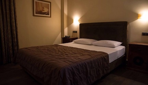 Double Room, Multiple Beds