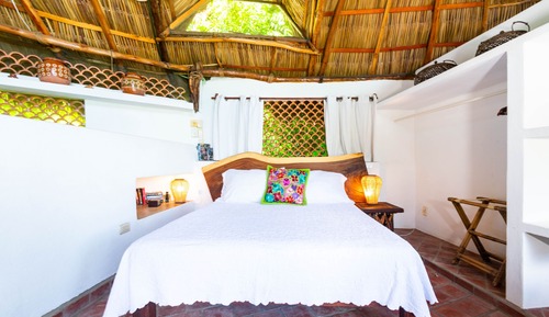 Signature Bungalow, 1 Bedroom, Pool Access, Garden Area