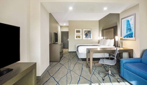 Deluxe Room, 1 King Bed, Non Smoking