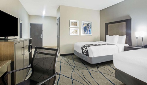 Room, 2 Queen Beds, Accessible, Non Smoking (Mobility Accessible)