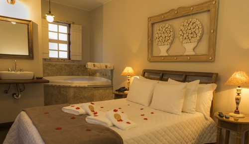 Luxury Suite