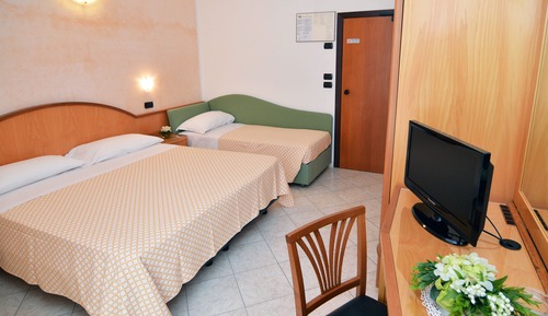 Triple Room, Balcony