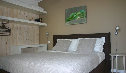 Basic Apartment