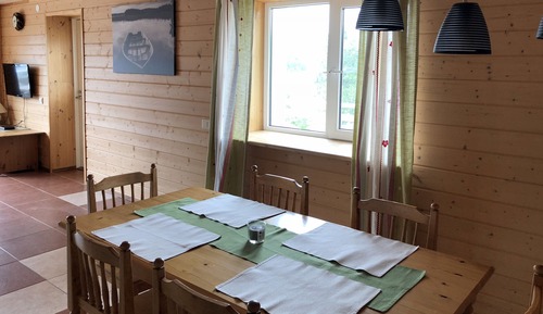 Comfort Cottage, 2 Bedrooms, Lake View