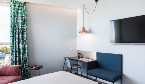 Room (Business Class)