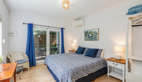 Forest Cottage - Pet Friendly