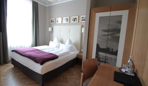 Basic Double Room