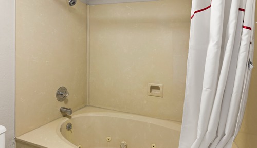 Deluxe Room, 2 Queen Beds, Non Smoking (Jetted Tub)